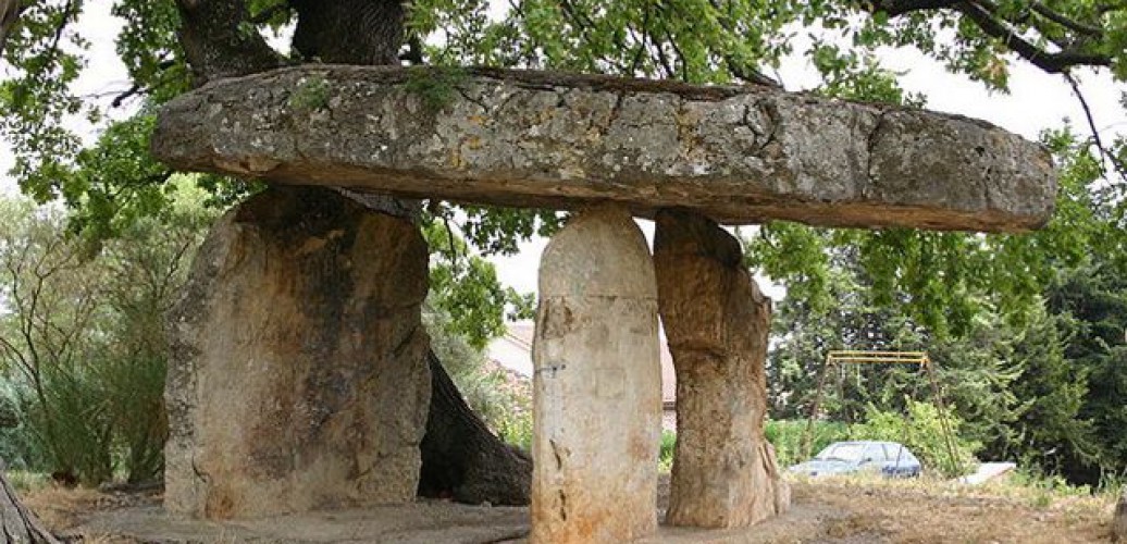 Le Dolmen de la Pierre de la Fée