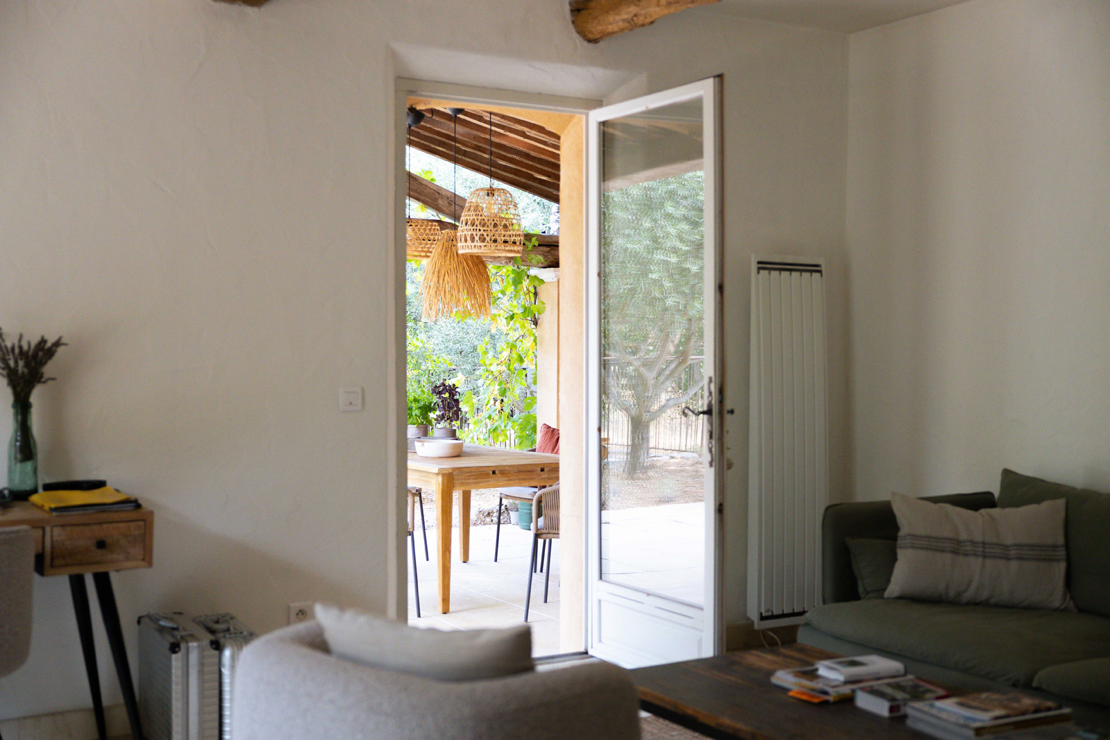 Zugang zur überdachten Terrasse Zugang zur überdachten Terrasse