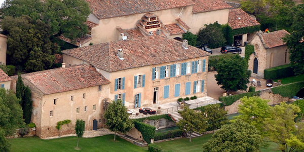 Correns, ein kleines, aber weltberühmtes Dorf in der Provence Verte! 