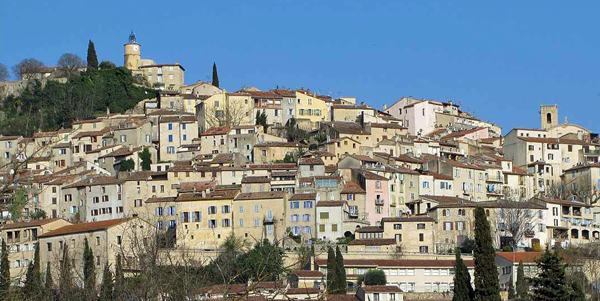 Fayence, “village perché” in Pays de Fayence.